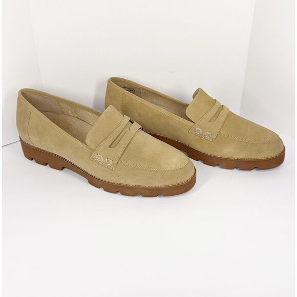 Vionic Cheryl Penny Loafer Tan Suede Lug Sole Comfort Chunky Classic 12W Wide - Picture 2 of 16